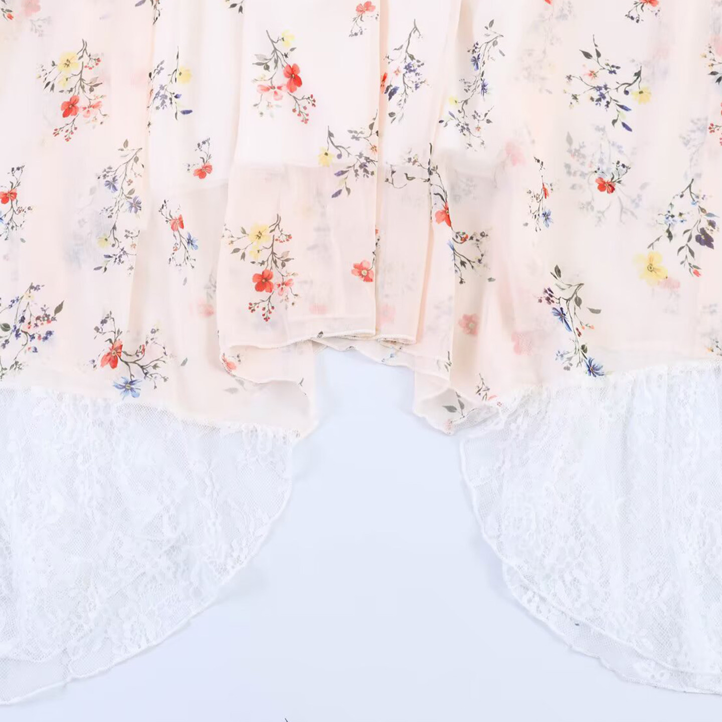 Fashionable Lace Trim Hem Slee - Summer Line Clothing Brand 评论和价格